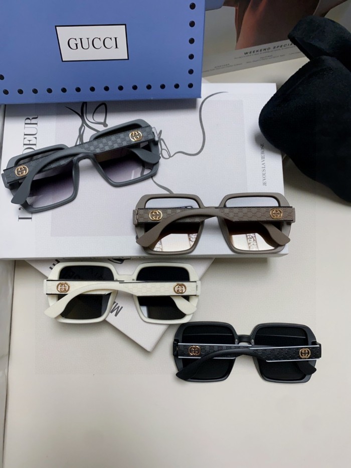 G*ucci  Glasses Top XX 20250402-19