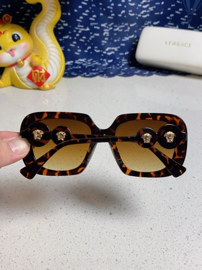 V*ersace  Glasses Top XX 20250402-36
