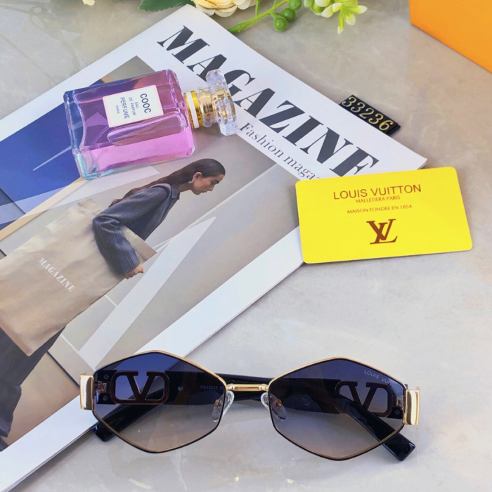 L*ouis V*uitton Glasses Top XX 20250402-49