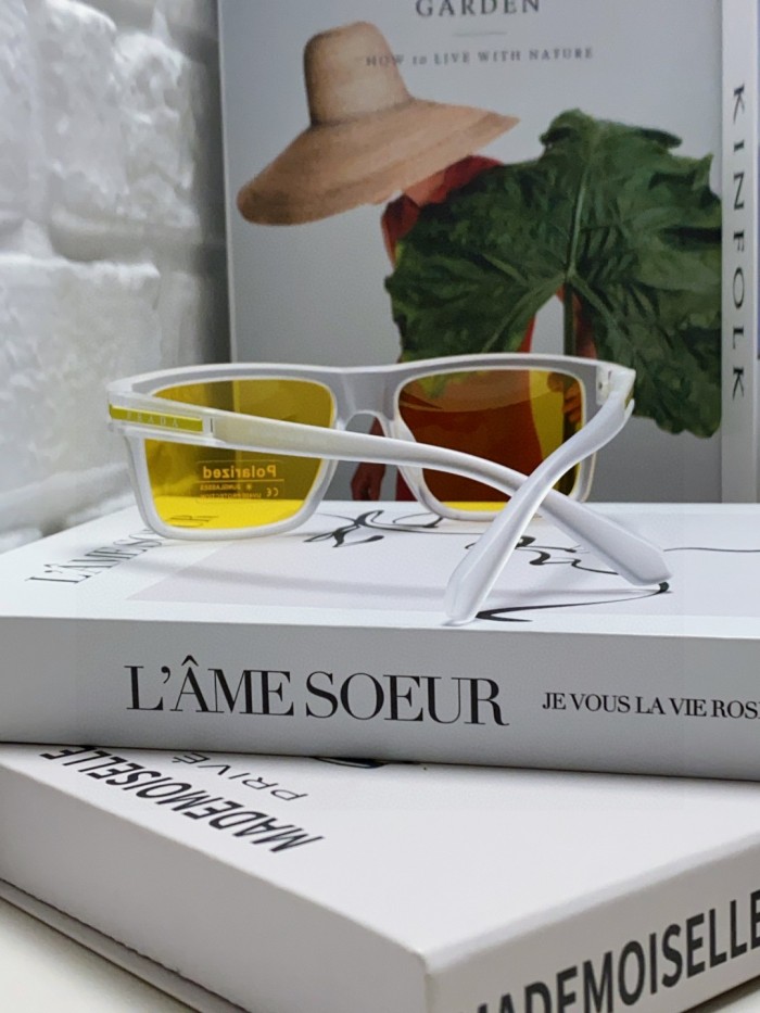 P*rada Glasses Top XX20250402-40