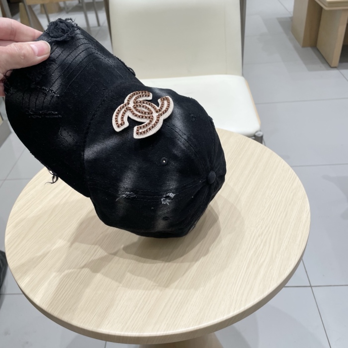 C*hanel  Hats Top XX20250408-7