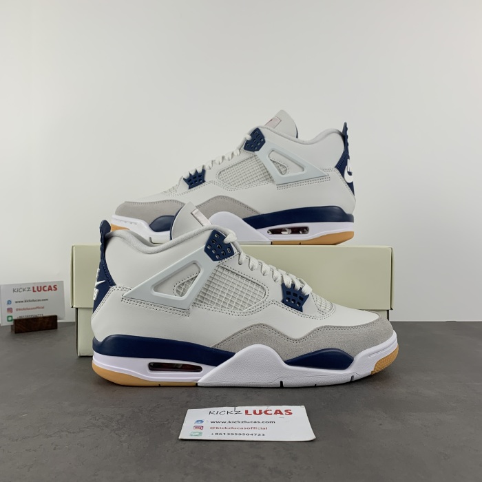Air Jordan 4 Retro SB Navy  DR5415-100