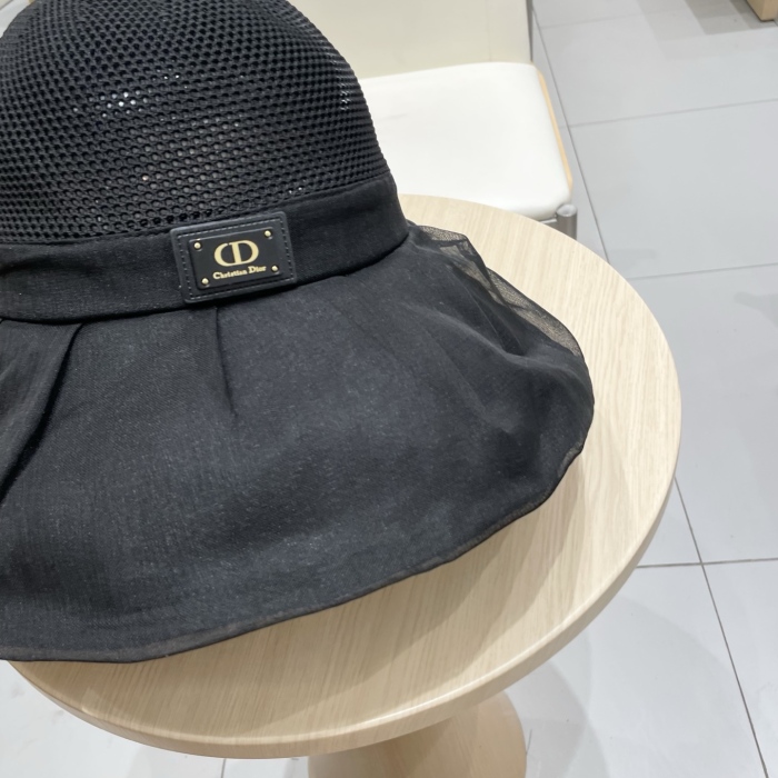 D*ior Hats Top XX250408-14