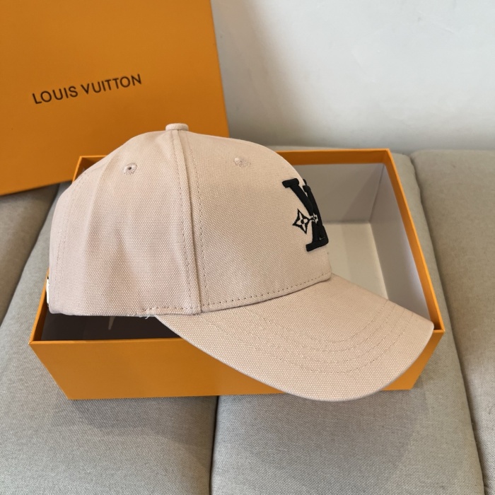 L*oewe  Hats Top XX20250410-1