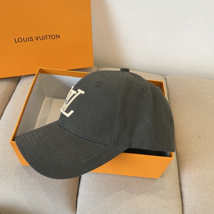 L*oewe  Hats Top XX20250410-1