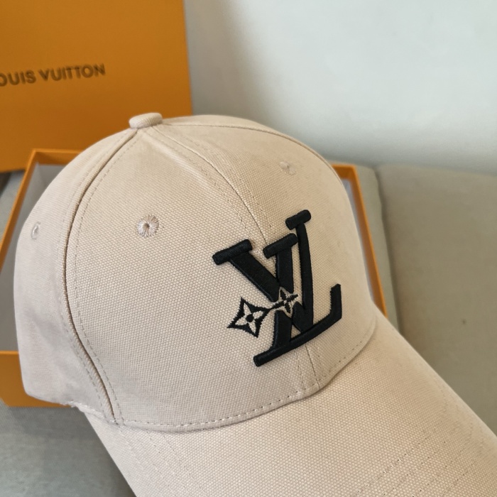 L*oewe  Hats Top XX20250410-1