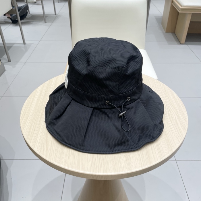 M*iu Miu  Hats Top XX250409-31