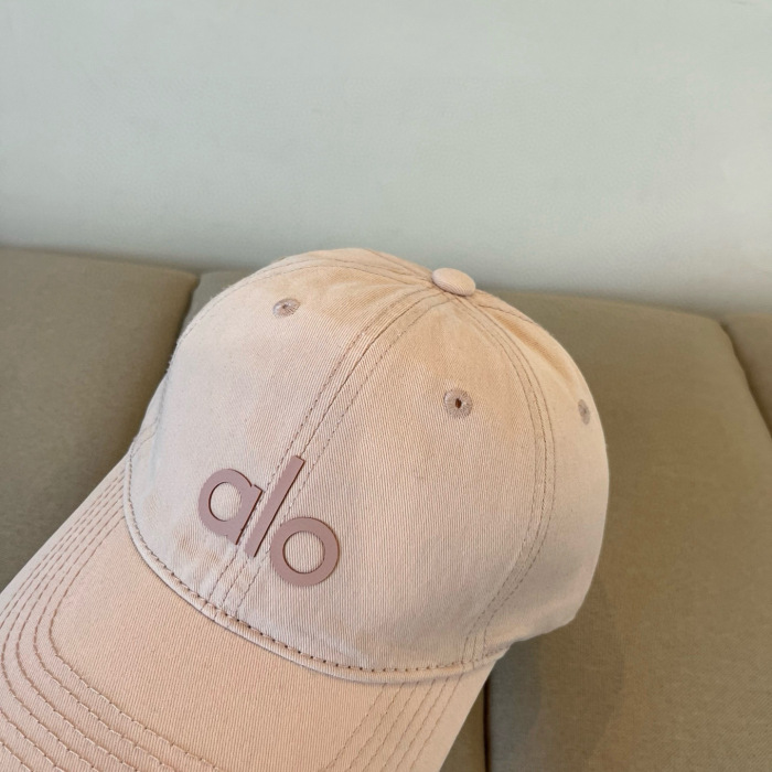 A*lo  Hats Top XX20250410-3