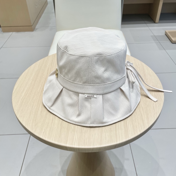 C*hanel  Hats Top XX20250409-53