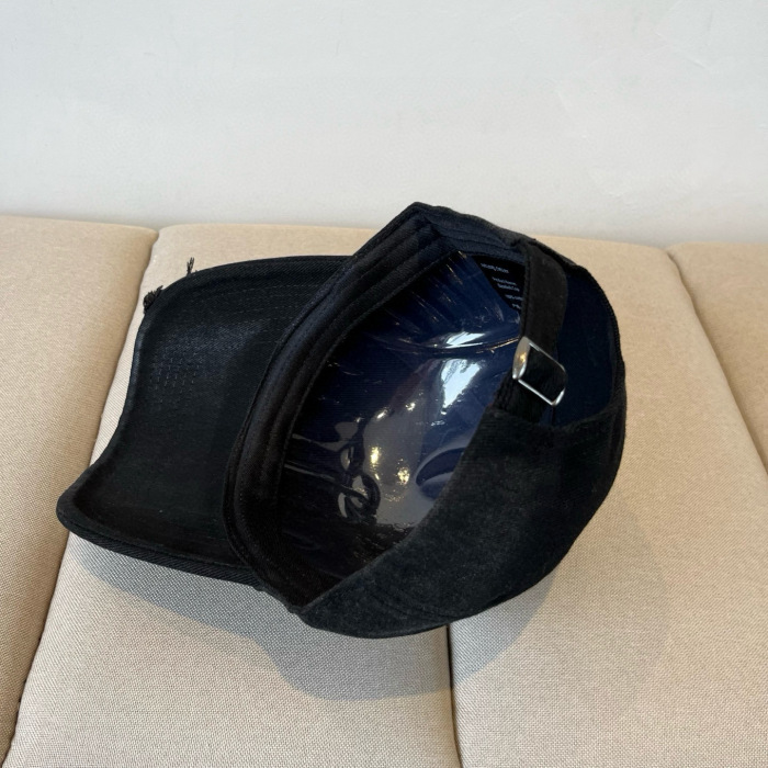 A*lo  Hats Top XX20250410-6
