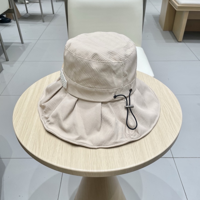 M*iu Miu  Hats Top XX250409-31