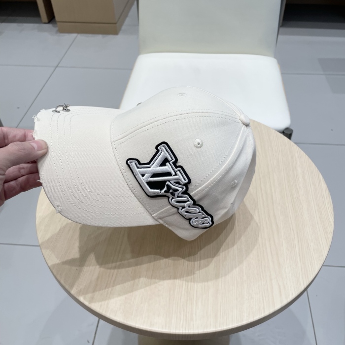 L*ouis V*uitton  Hats Top XX20250411-23