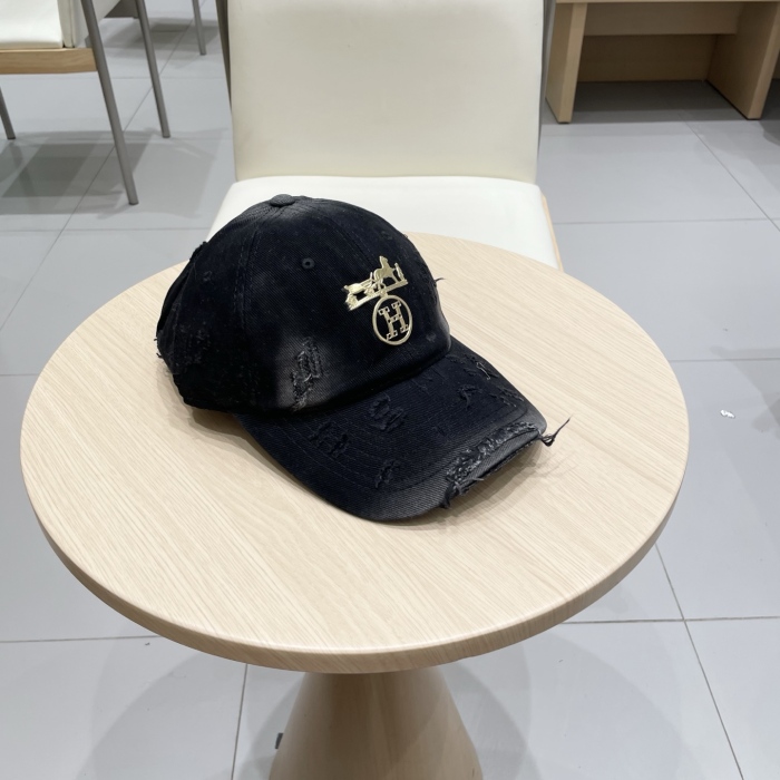 H*ermes  Hats Top XX20250411-35