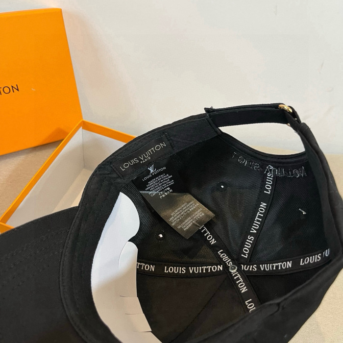 L*ouis V*uitton  Hats Top XX20250411-8