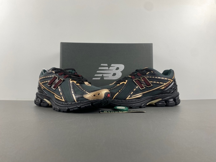 New Balance 1906R Kith Black  M1906RKS