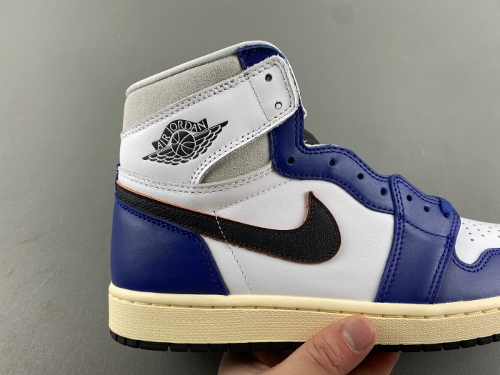 Air Jordan 1 Retro High OG Rare Air Z5485-100