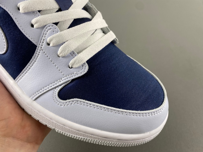 Air Jordan 1 Low SE Football Grey White Gym Red Midnight Navy FZ8778-044