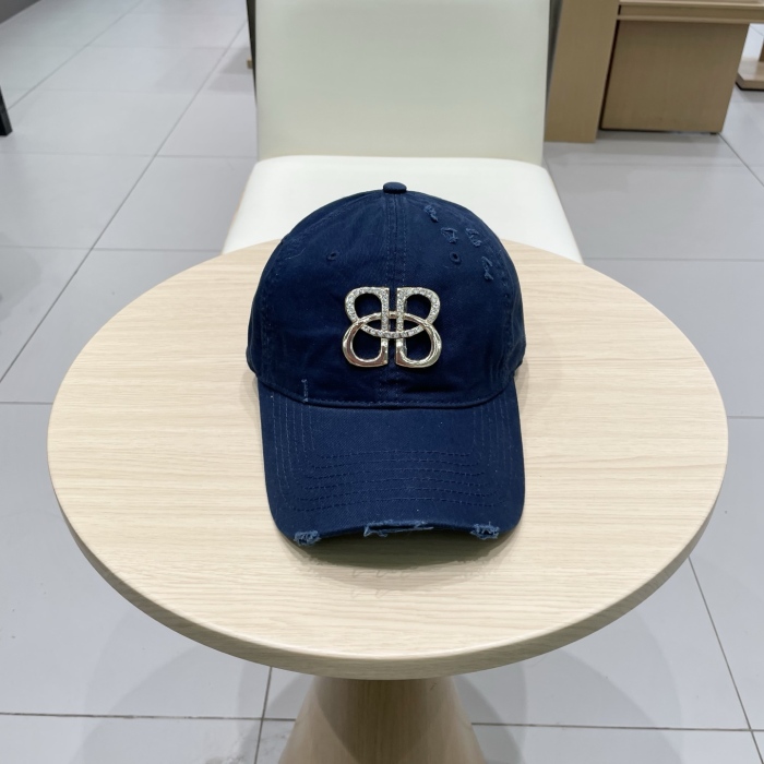 B*alenciaga  Hats Top XX20250411-21