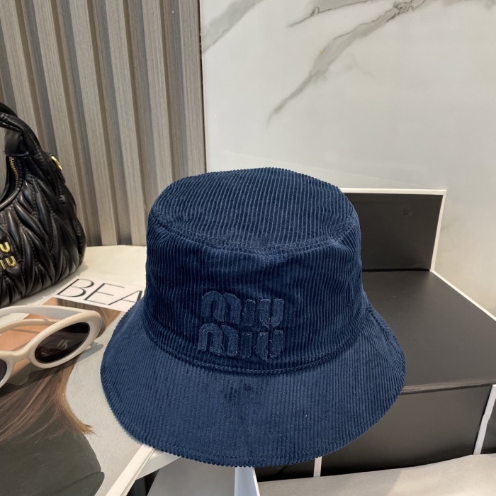 M*iuMiu  Hats Top XX20250411-12