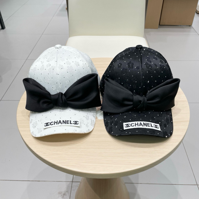 C*hanel  Hats Top XX20250411-22