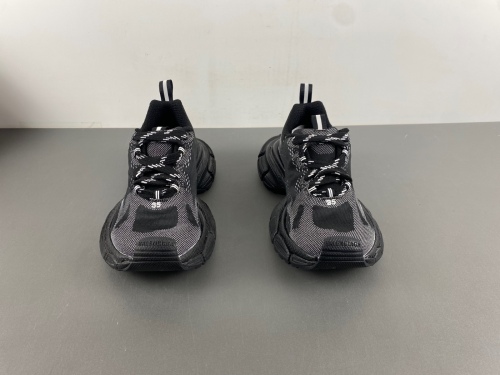 B*alenciaga Sneaker Low AM20250410-15
