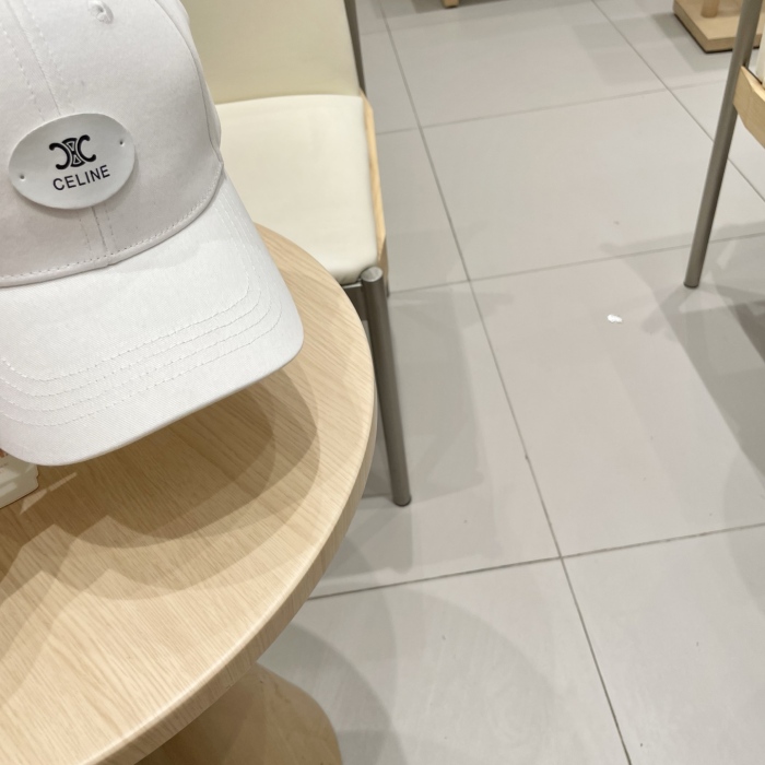 C*eline  Hats Top XX20250411-32