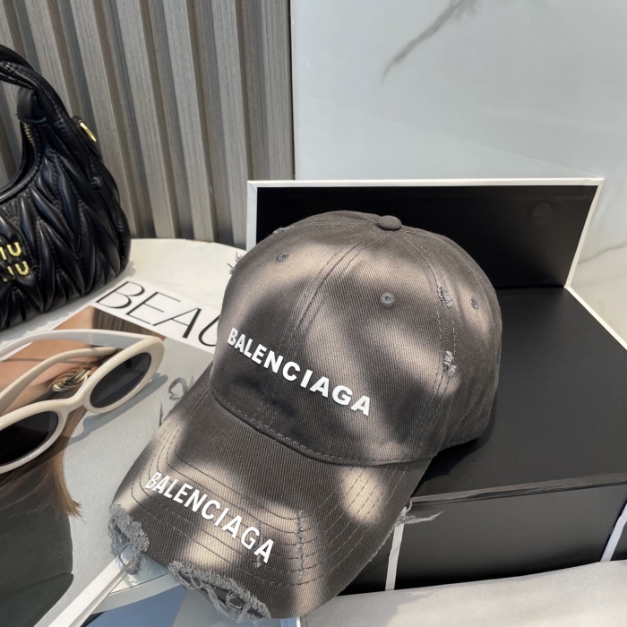 B*alenciaga  Hats Top XX20250411-13