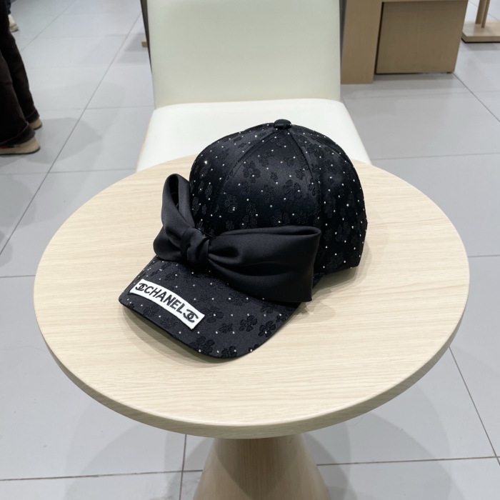 C*hanel  Hats Top XX20250411-22