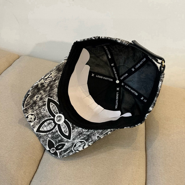 L*ouis V*uitton  Hats Top XX20250411-5
