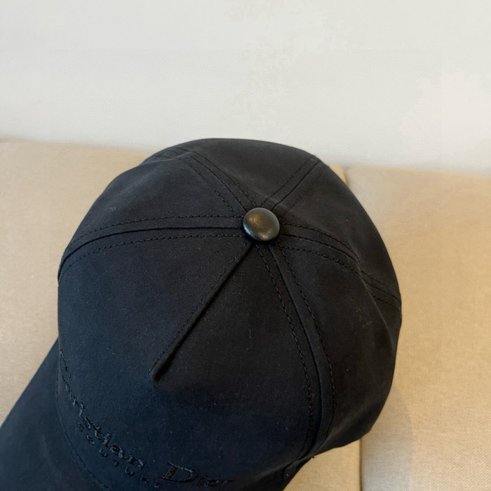D*ior Hats Top XX250410-24