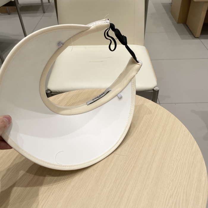 C*hanel  Hats Top XX20250411-57