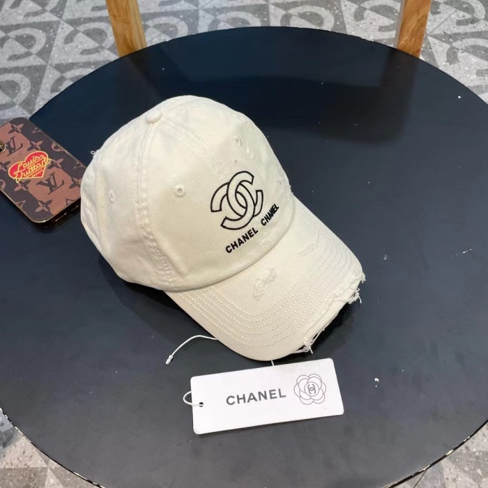 C*hanel  Hats Top XX20250411-52
