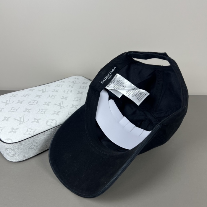B*alenciaga  Hats Top XX20250411-41