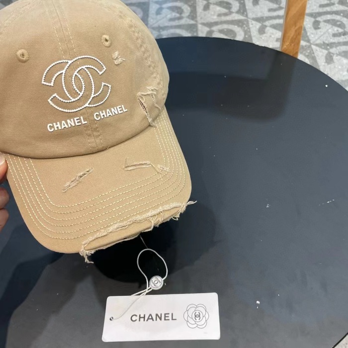 C*hanel  Hats Top XX20250411-52