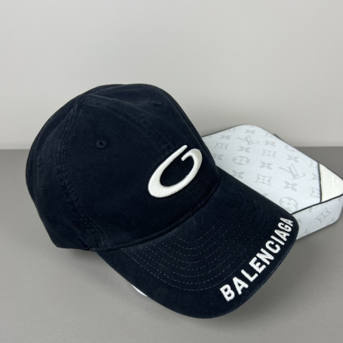 B*alenciaga  Hats Top XX20250411-41
