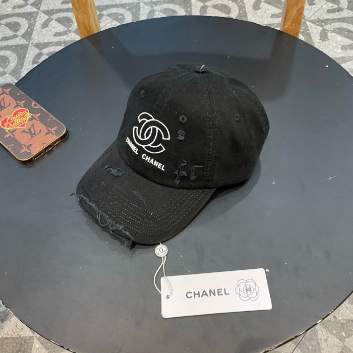 C*hanel  Hats Top XX20250411-52