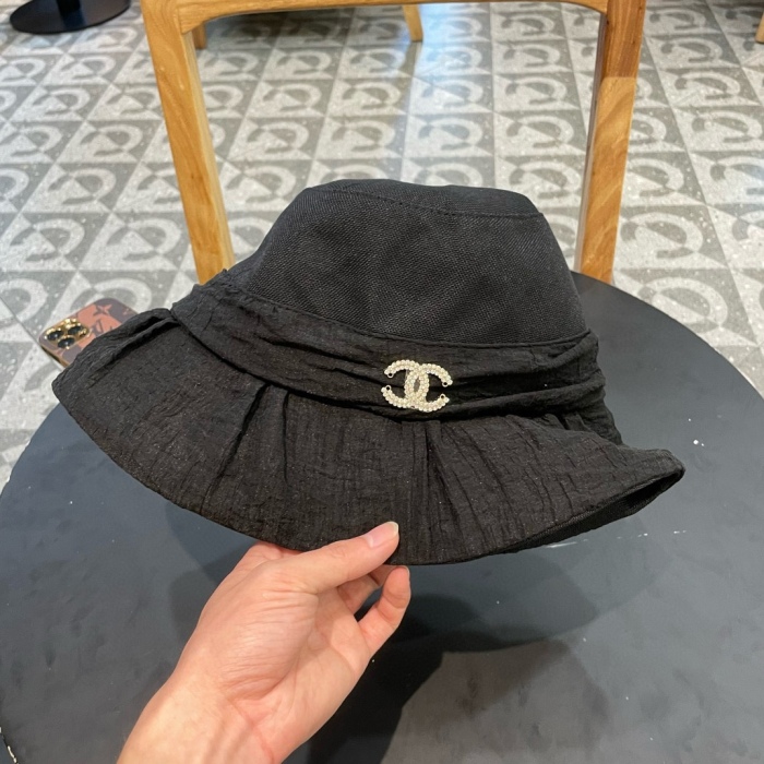 C*hanel  Hats Top XX20250413-57