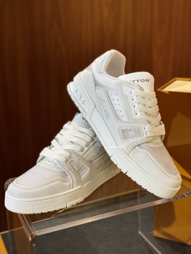 L*ouis V*uitton Top Sneaker Trainer RR 20250415-155