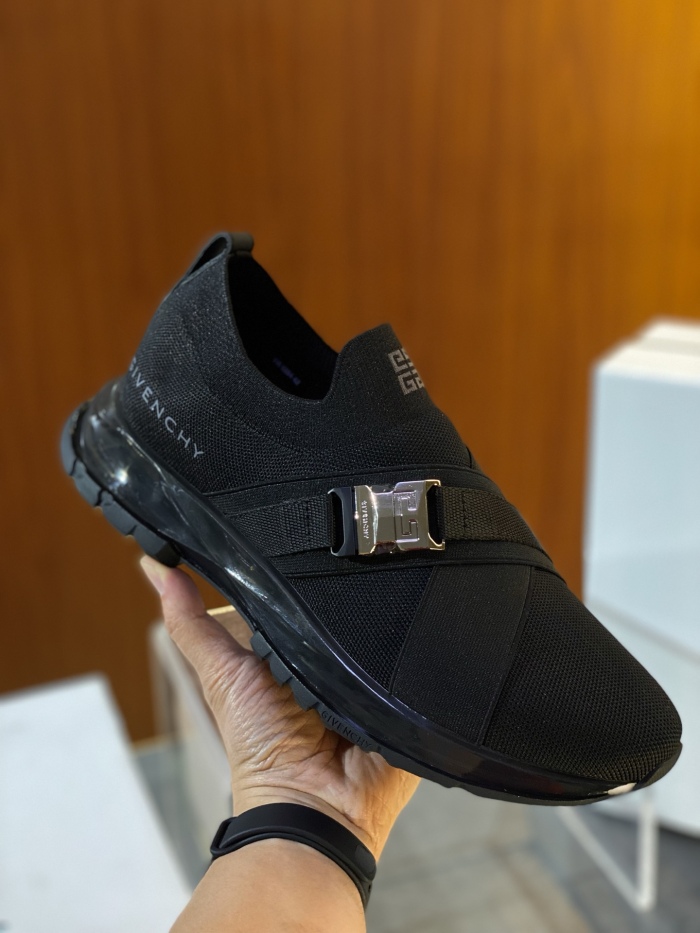 Givenchy  Top  Sneaker Low RR 20250415-146