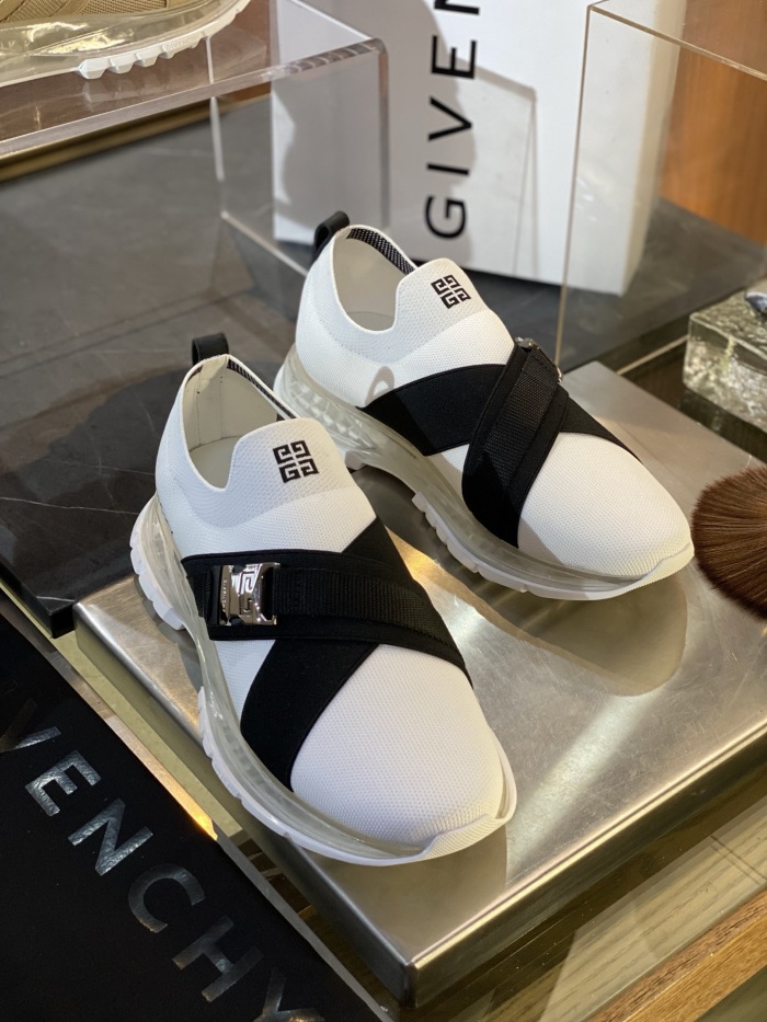 Givenchy  Top  Sneaker Low RR 20250415-146