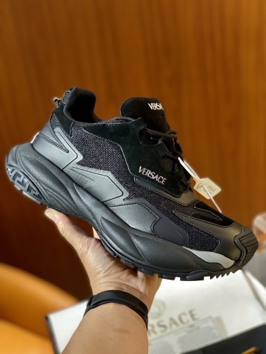 V*ersace Top  Sneaker Low RR 20250416-57