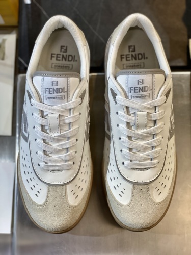 F*endi Top Sneaker Low RR 20250416-103