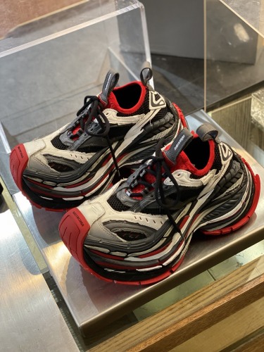 B*alenciaga Sneaker Low RR 20250416-112