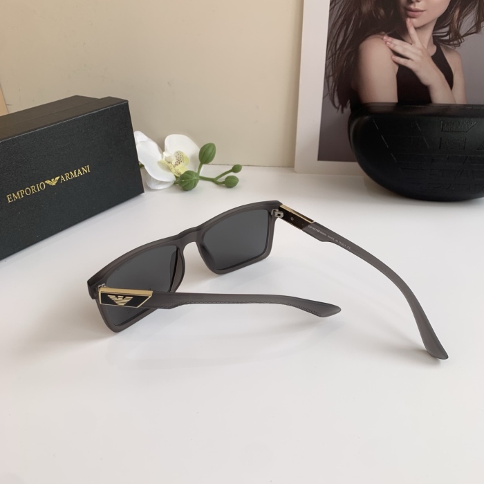 E*mporioA*rmani Glasses Top XX 20250422-35