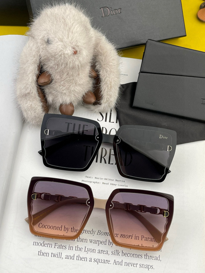 D*ior Glasses Top XX 20250427-82