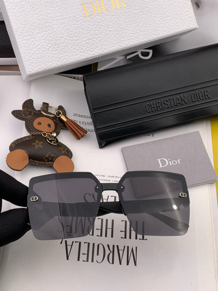 D*ior Glasses Top XX 20250427-81
