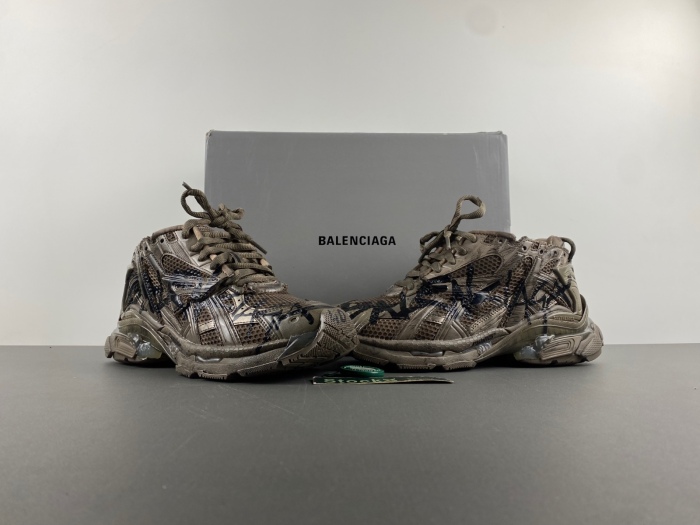 B*alenciaga runner Sneaker AM20250430-3