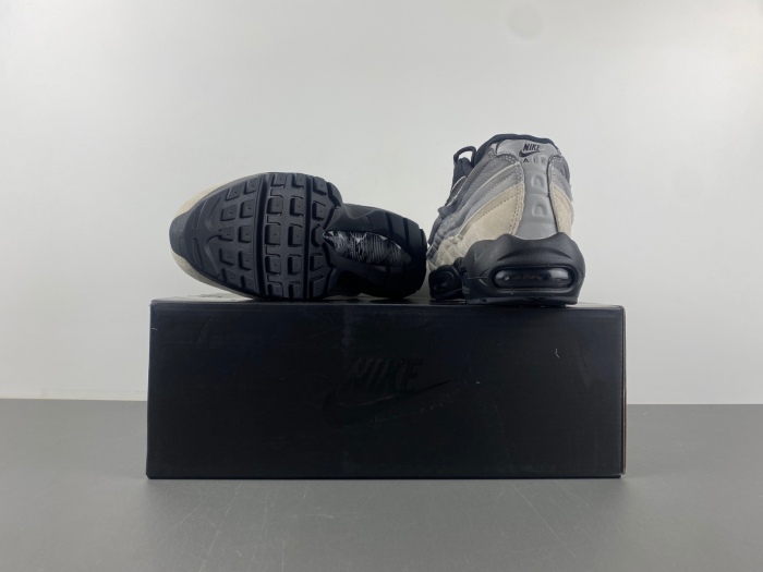 Air Max 95 Comme des Garcons Black Grey CU8406-101