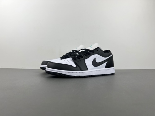 Air Jordan 1 Retro Low Panda 5553558-131