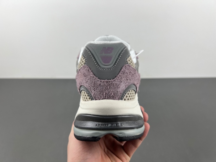 New Balance 2002R Purple